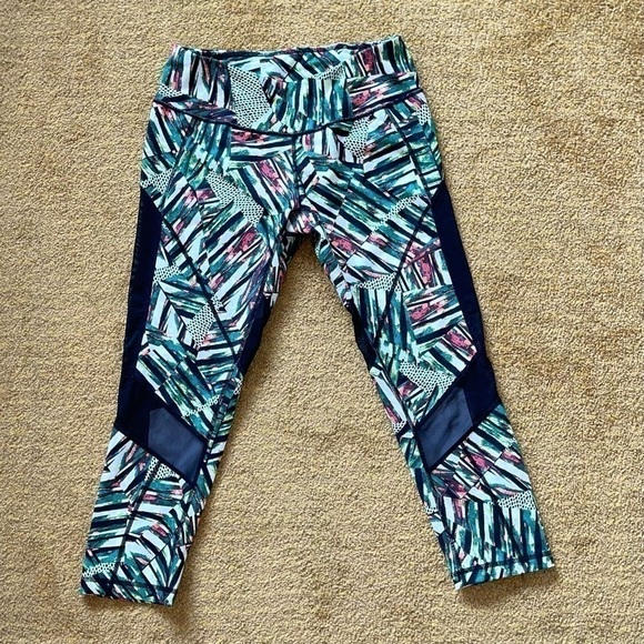 Zella Tropical Print leggings. Size small - Picture 13 of 15